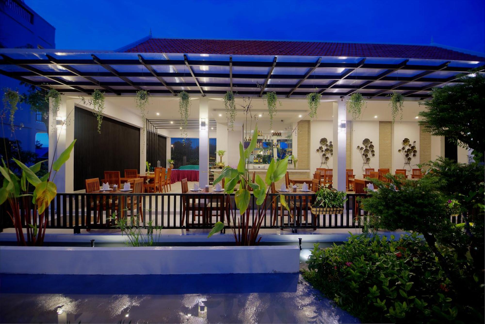 New Riverside Hotel Siem Reap Dış mekan fotoğraf