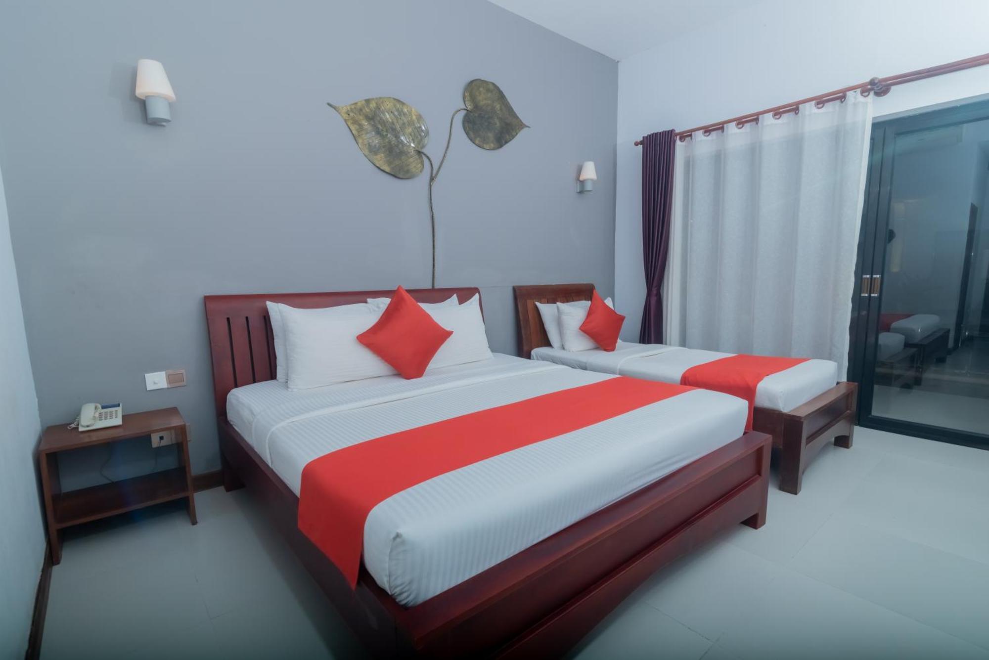 New Riverside Hotel Siem Reap Dış mekan fotoğraf