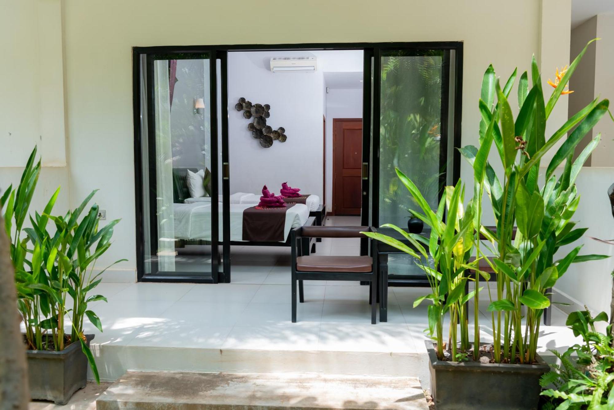 New Riverside Hotel Siem Reap Dış mekan fotoğraf